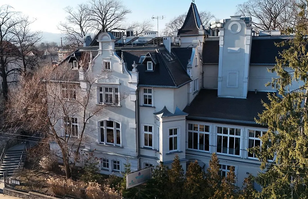 Versant Hotel & Spa-1